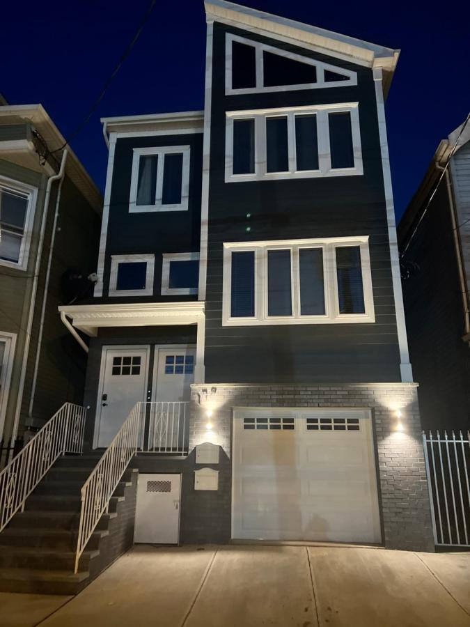 Springview Homes 12Mins From Ewr & 3 Mins From University Hospital Newark Exterior foto